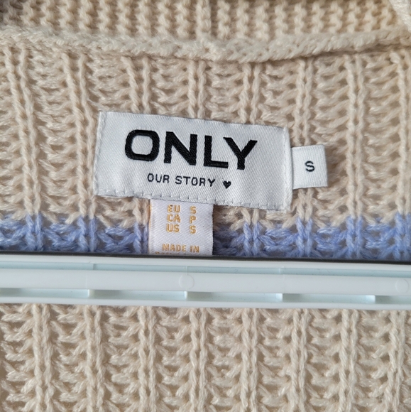 Cardigan - Picture 2 of 3